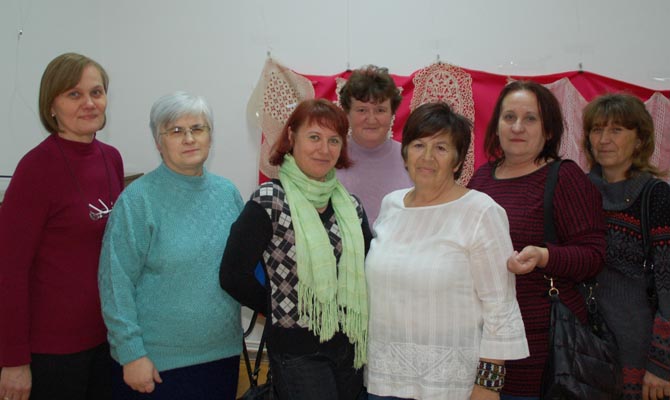 Szőttes kiállítás a Kultúrothonban 2016. december 5. képek